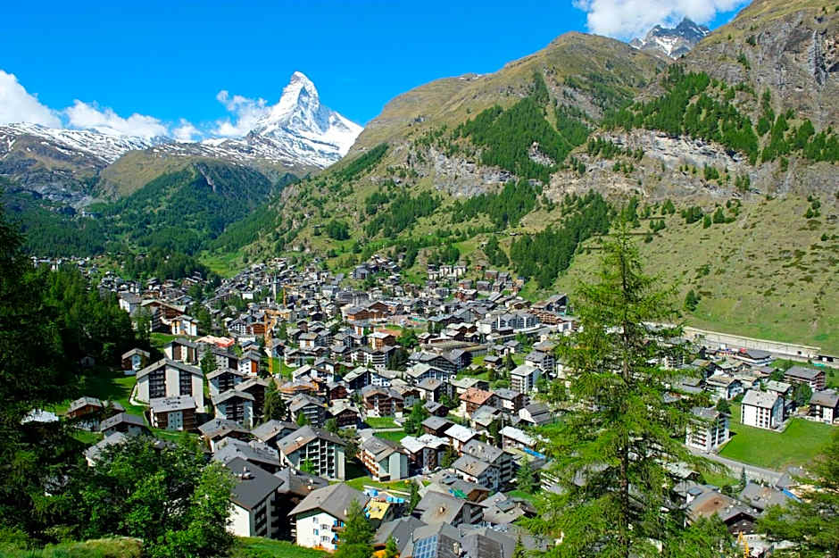 Hotel Garni Testa Grigia