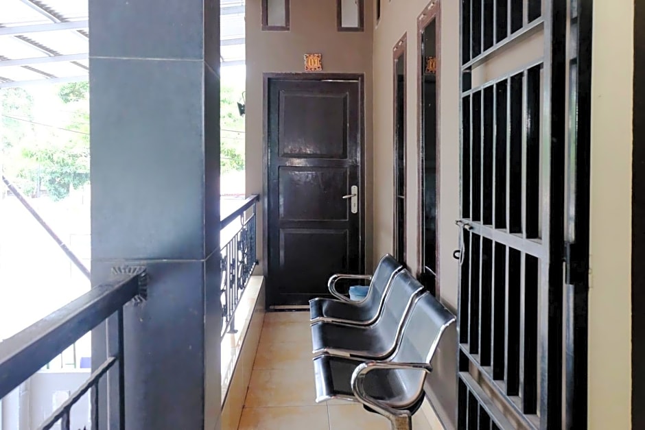 Hotel Puri Lembang near Universitas Sulawesi Barat Majene