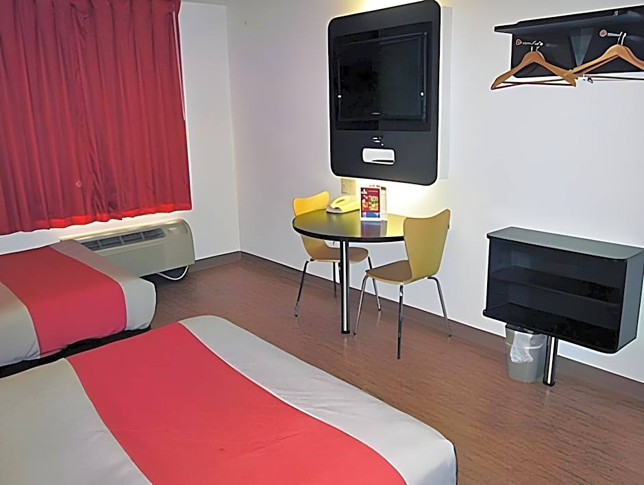 Motel 6-Plano, TX - West - Frisco