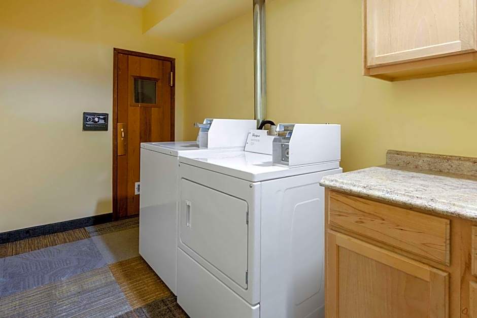 Days Inn by Wyndham Sandusky / Cedar Point