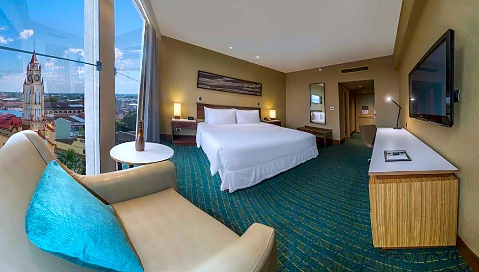 DoubleTree By Hilton Iquitos