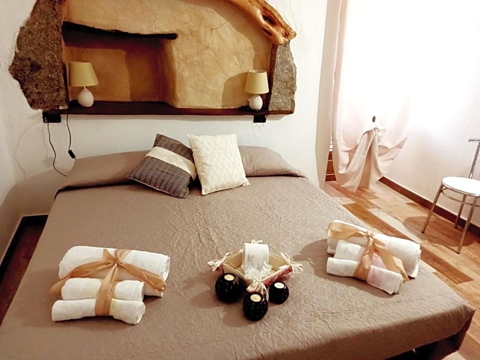 B&B Santu Giuvanni "Un tuffo nel passato Fonnese"