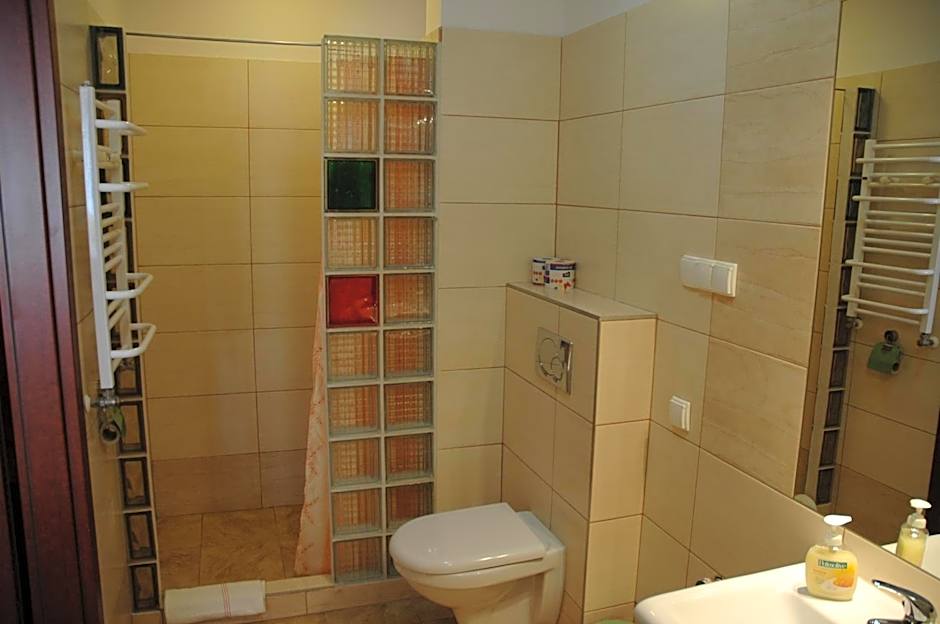 Okulski Grand Rozewie Pokoje i Apartamenty