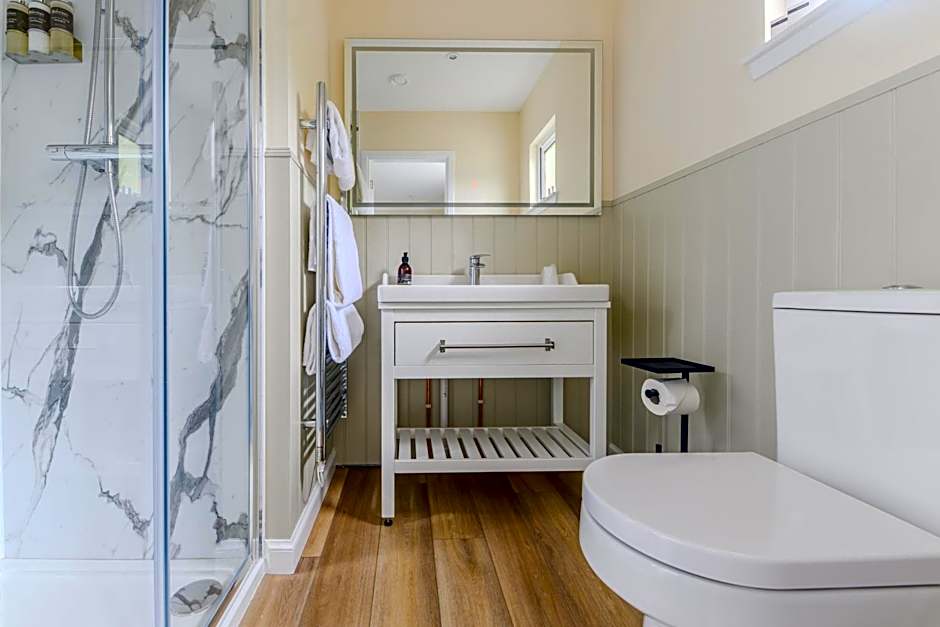 Loch Ness Clansman Hotel