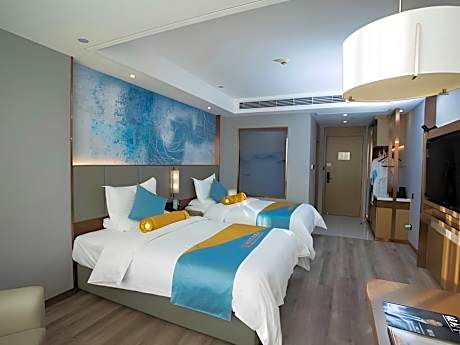 Twin Business Room