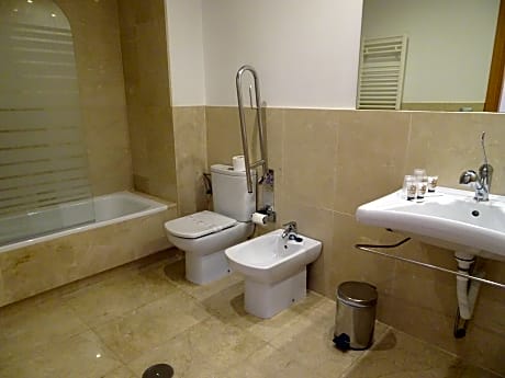 Double Room 2 beds