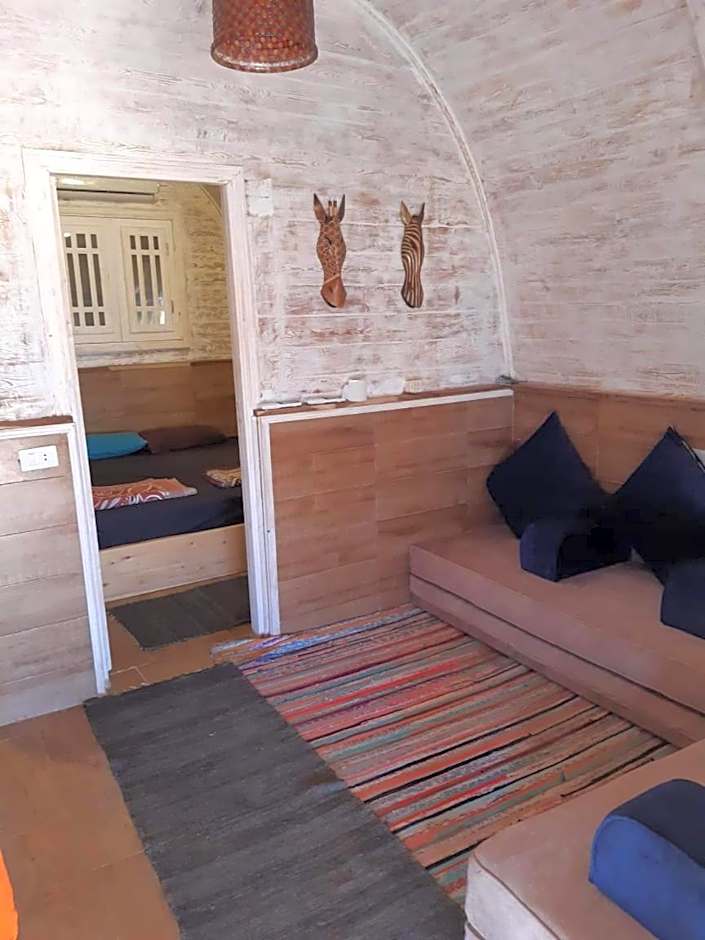 Green Beach Camp & Hotel