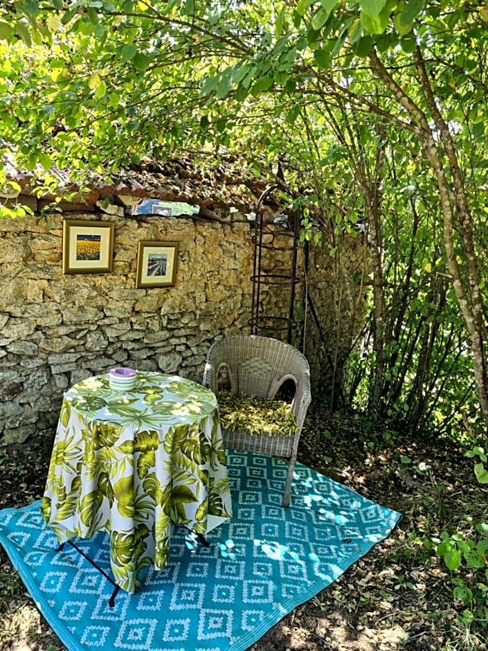 La Perle De Frayssinet-Le-Gélat - Chambre d'Hôtes - B&B