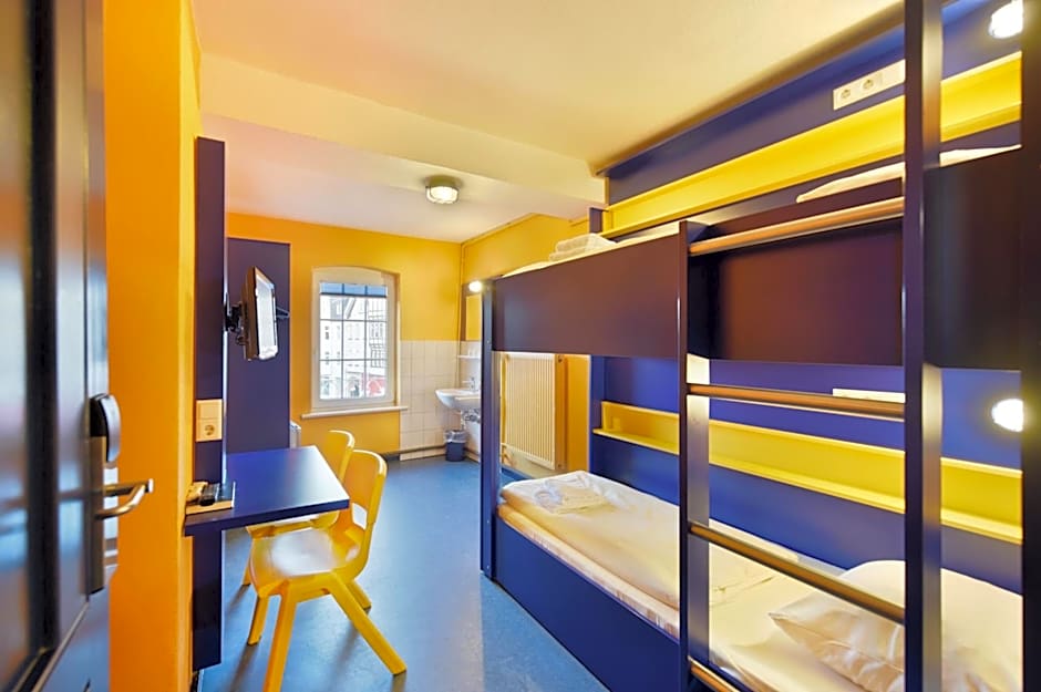 Bed'nBudget Expo-Hostel Rooms
