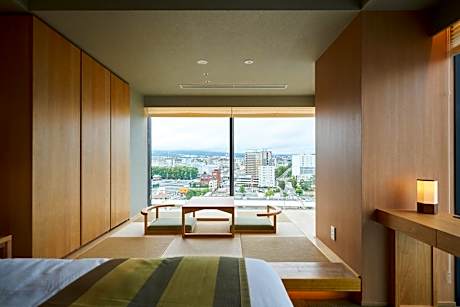 Deluxe Corner Twin Room with Tatami area with Mt. Fuji View
