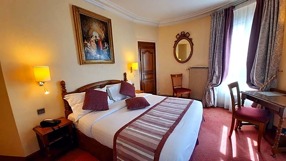 Hotel Paix Republique