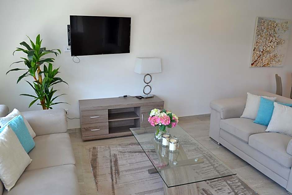 Marianna Hotel Apartments