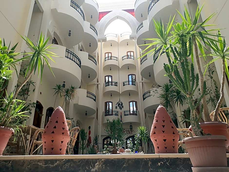 Al Hambra Hotel