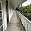 Te Puia Hot Springs Hotel