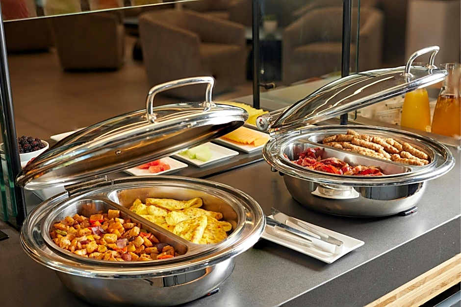 AC Hotel by Marriott Pleasanton