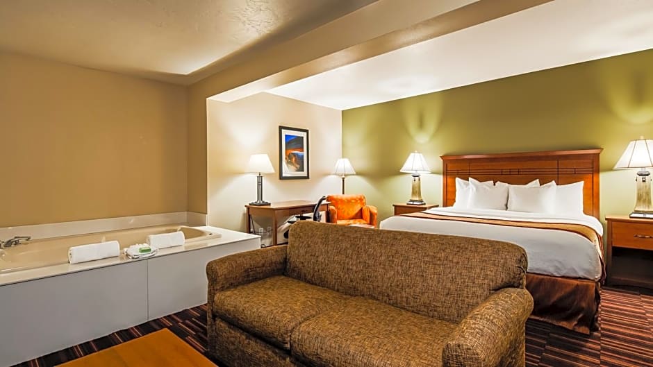 Best Western Town and Country Inn