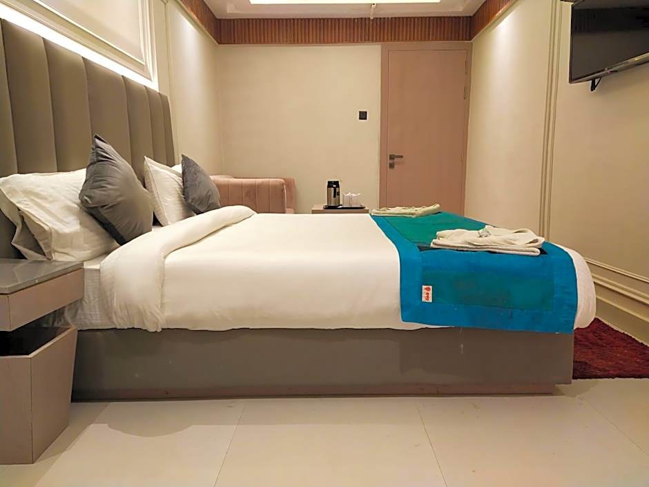 Hotel Gagan Plaza