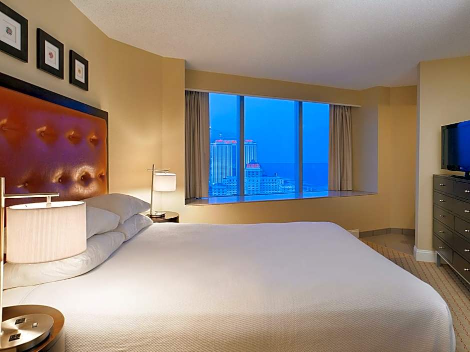 Photo 1 of 5 of 1 Bedroom Suite