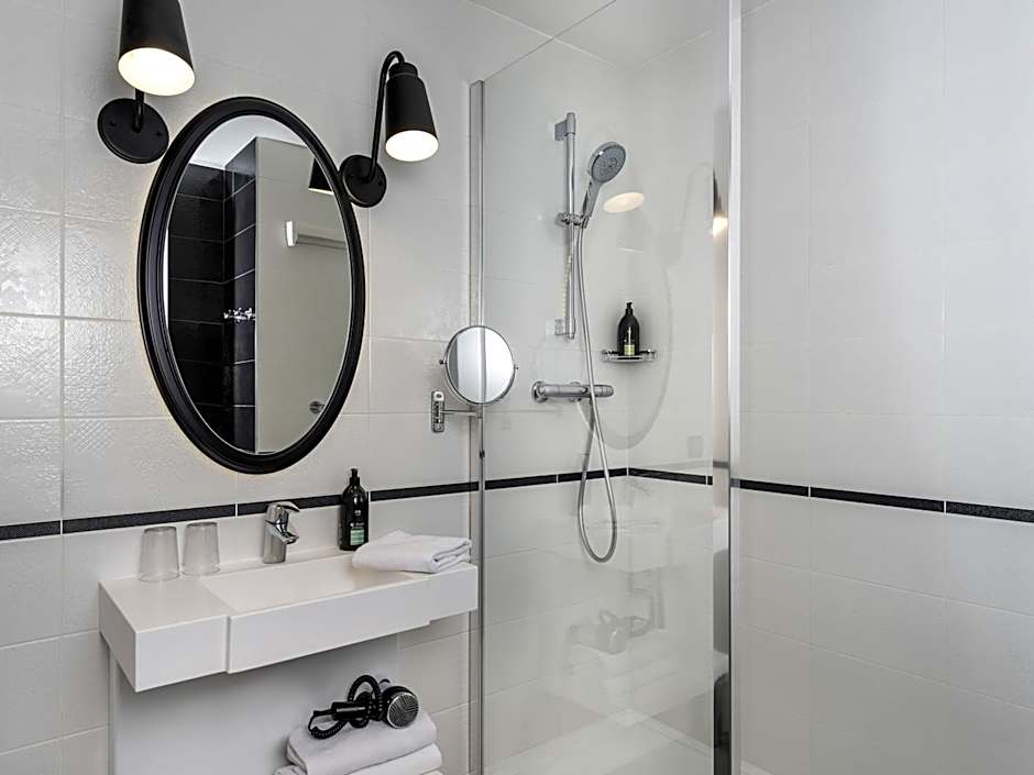 Adagio Paris Montmartre