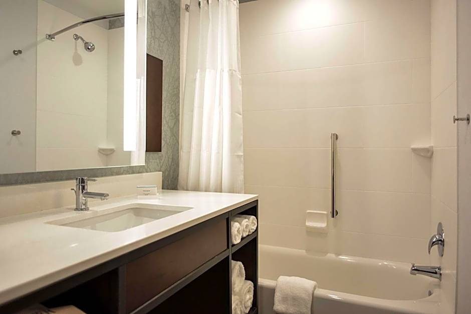 Hilton Garden Inn Louisville Mall Of St. Matthews