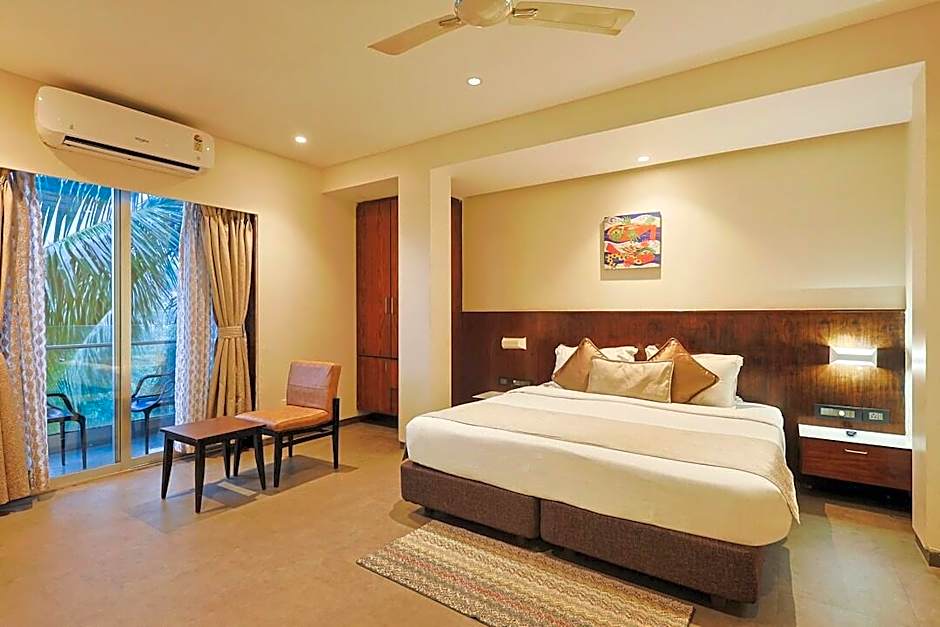 Hotel Celestiial, Candolim – Candolim Beach, 
