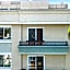 Beverly Hills 2 bed 2 bath Penthouse with Den and Parking 414