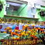 CH Travellers Inn