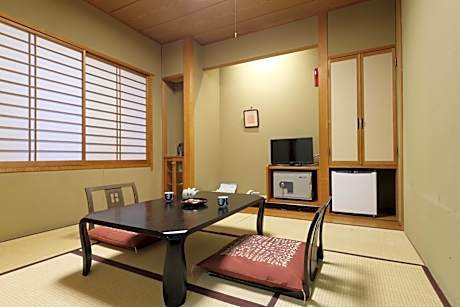 Japanese-Style Economy Twin Room