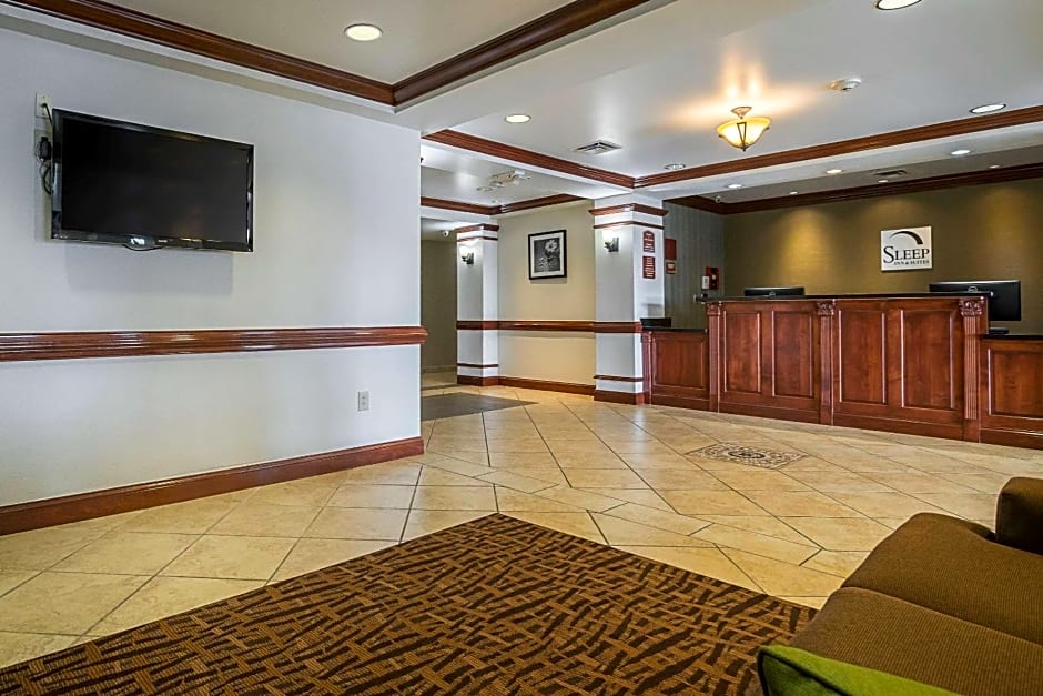 Sleep Inn & Suites Manchester