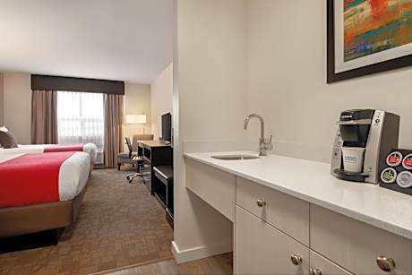 Queen Room with Two Queen Beds - Non-Smoking