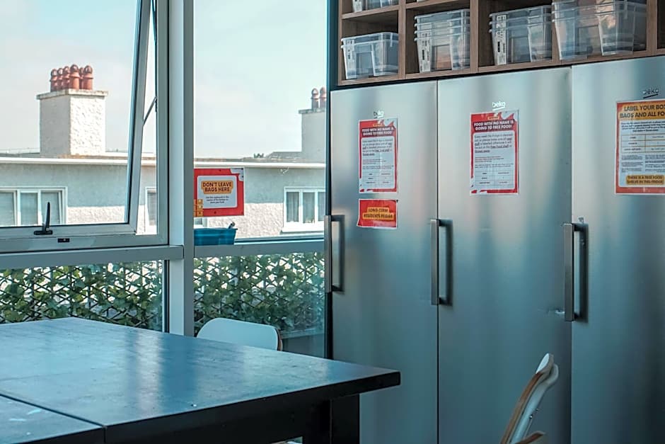 Garden Lane Backpackers