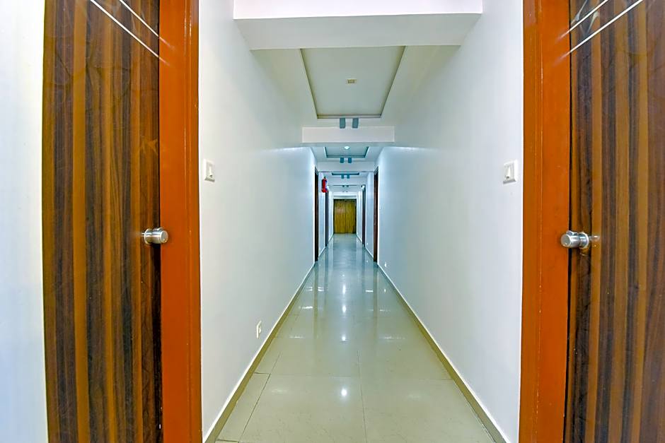 Hotel Gold Leaf,Ahmedabad