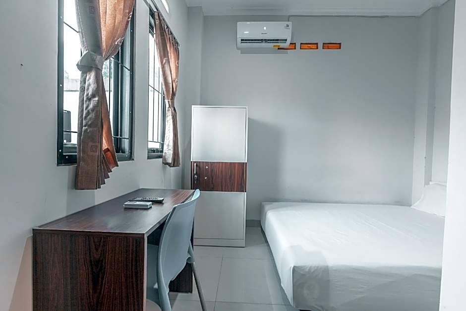 OYO Life 2335 Kos 89