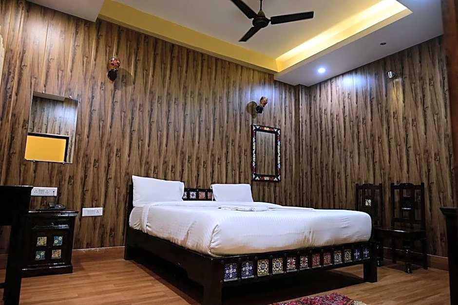 Hotel Ganga Monastery
