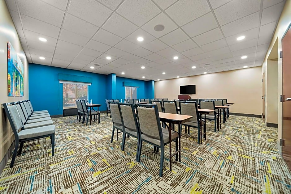 Hampton Inn & Suites Opelika-I-85 Auburn Area