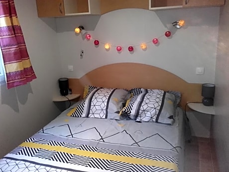 Mobil-Home dans lotissement très tranquille