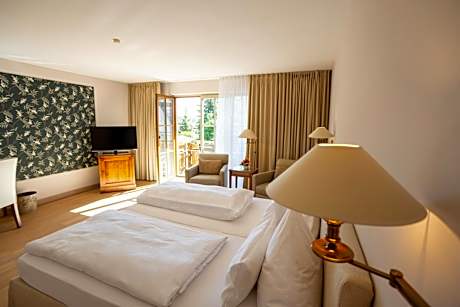 Deluxe Double Room with Balcony