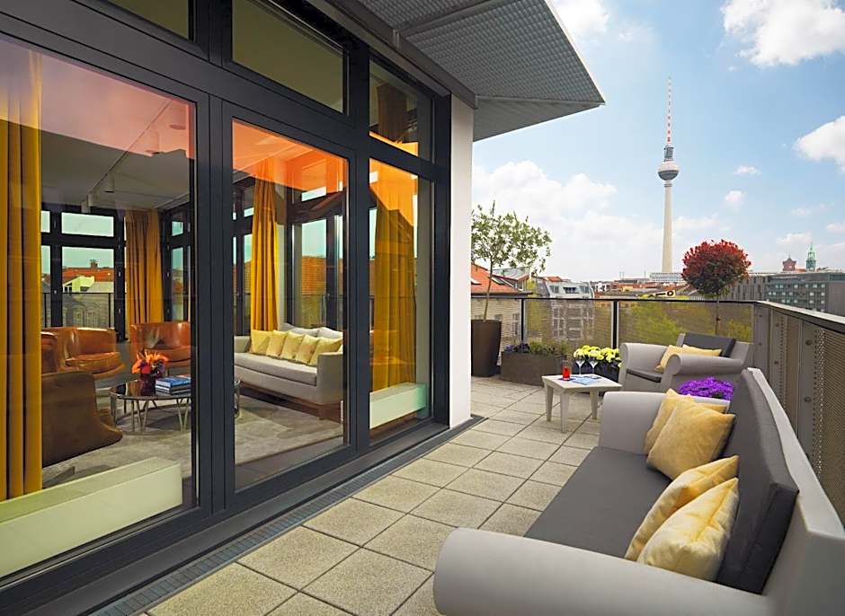 Hotel AMANO Rooms & Apartments