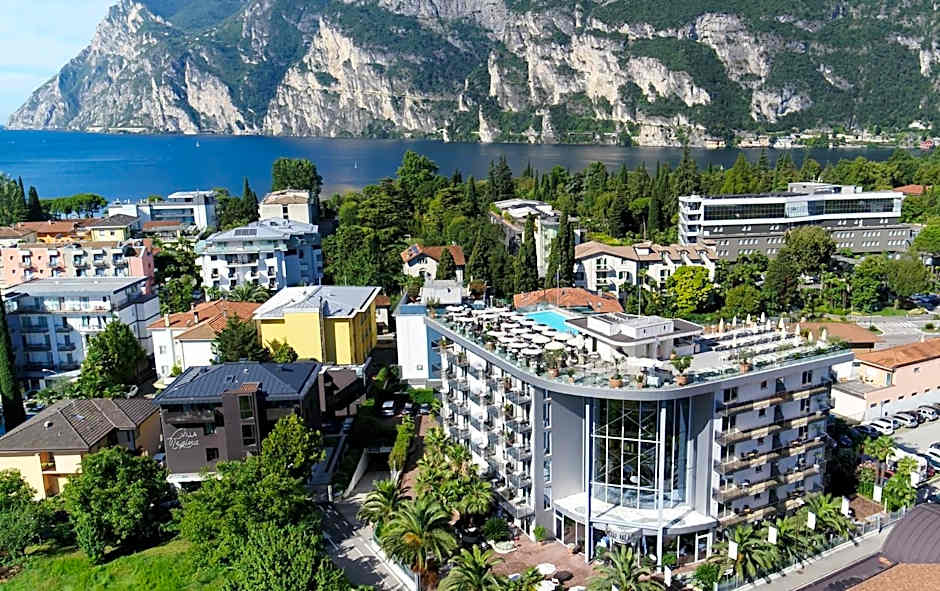 Hotel Kristal Palace - Tonelli Hotels - Adult Friendly