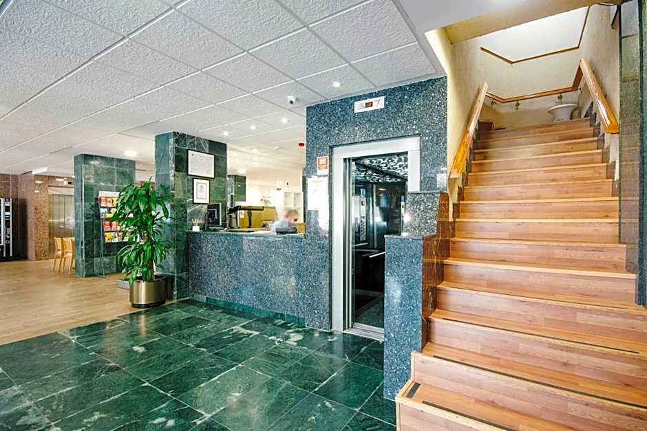 Hotel Embajador