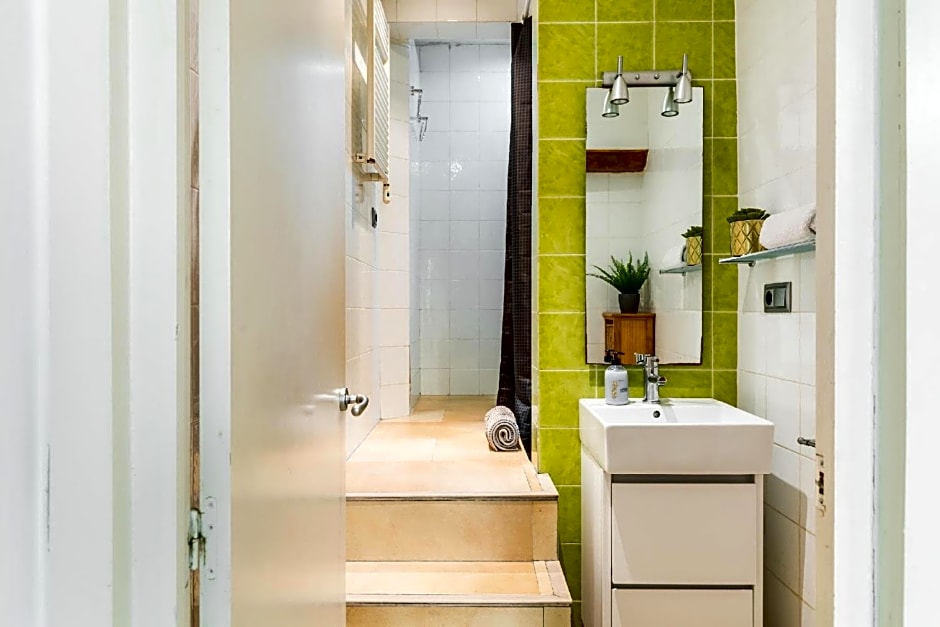 FridaysFlats, Dreamy Duplex - Stylish Beach Loft