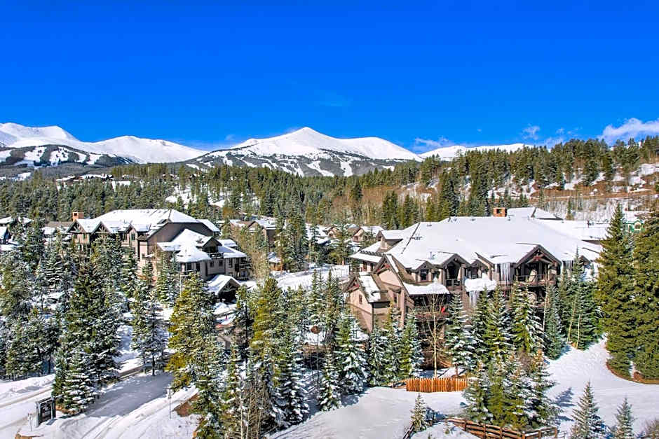 Mountain Thunder Lodge