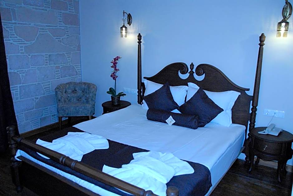 Orchis Hotel