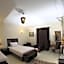 Hotel Crown Inn