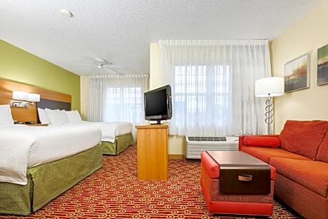 2 Queen Beds