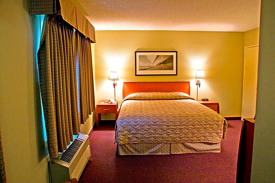 Best Western Royal Palace Inn & Suites