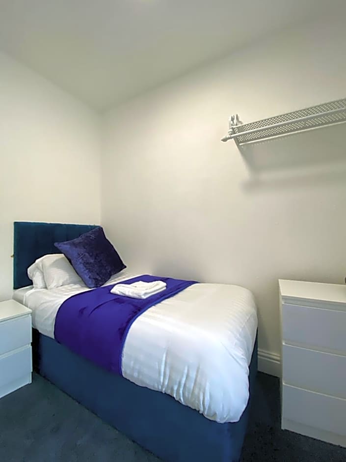 The New Athena Hotel