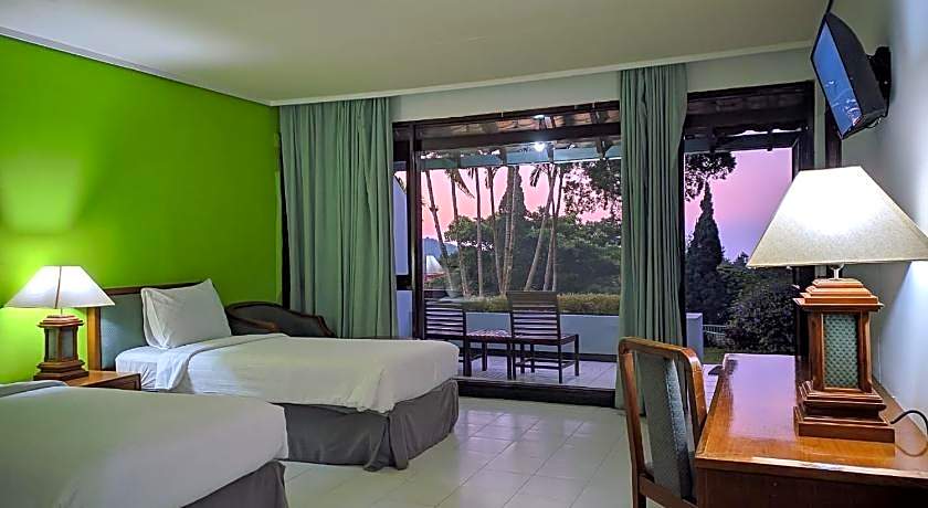 Grand Whiz Hotel Bromo