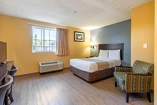 Suburban Studios Near Camp Lejeune