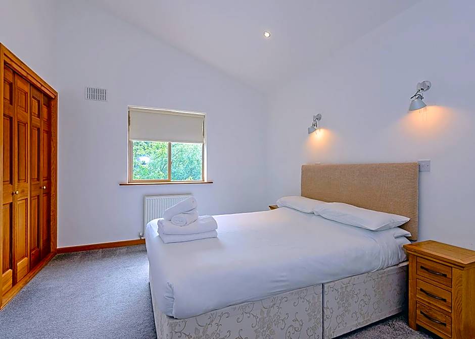 Penvale Lakes Lodges